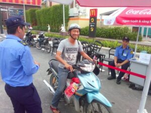 Dịch vụ bảo vệ trông giữ xe