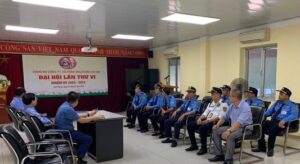 Họp định kỳ với khách hàng