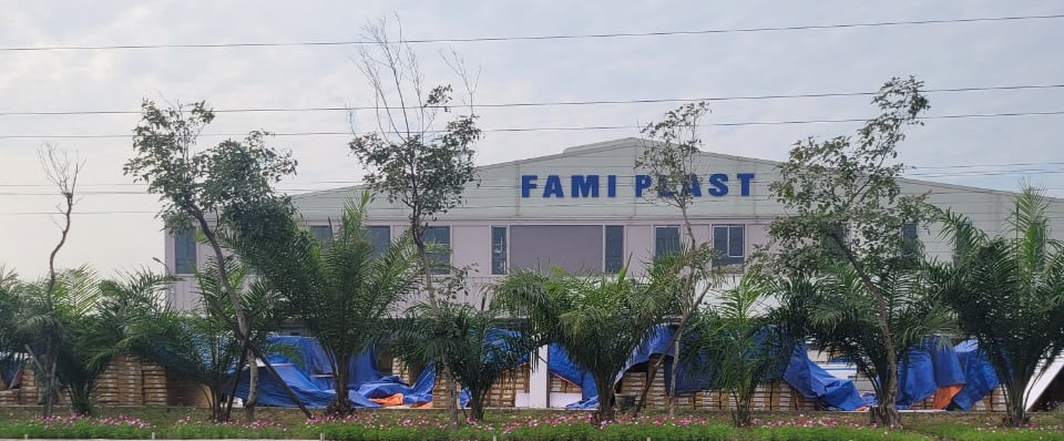 Triển khai dịch vụ bảo vệ – Công ty sản xuất vật liệu Trang Trí FamiPlast – Hưng Yên 1 Công ty FamiPlast